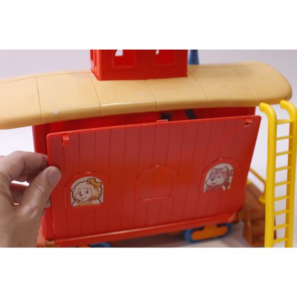 1980s, Get Along Gang Clubhouse Caboose Playset, Tomy, Vintage, ~ 250910-WH 1352 - Picture 2 of 5